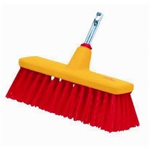 Brosse de rue 31 cm WOLF-Garten test